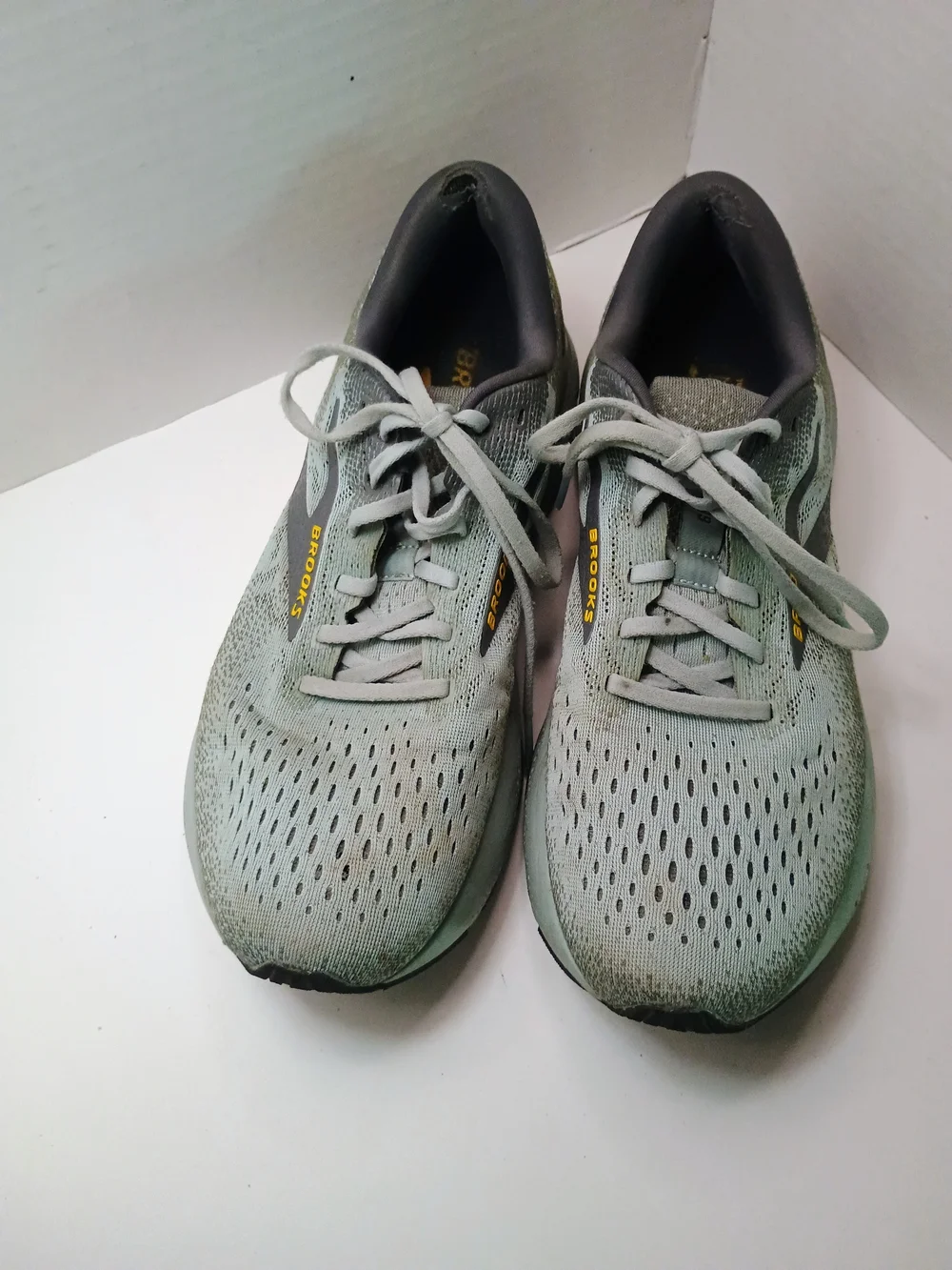 Brooks Ghost 16 Mens 11 Cloud Gray DNA Loft Running Shoes Sneakers